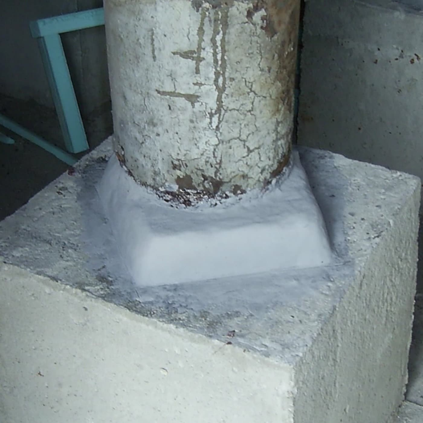 Low-friction pipe support liners performed by CM Solutions US